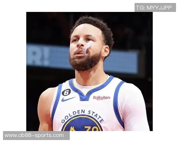 各区域得分之王解析：弧顶库里左右45度中距离杜兰特右侧中距离小卡的精彩表现