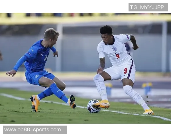 新援格伊抵达曼彻斯特预计今日完成体检开启新征程 新援格伊抵达曼彻斯特预计今日完成体检开启新征程