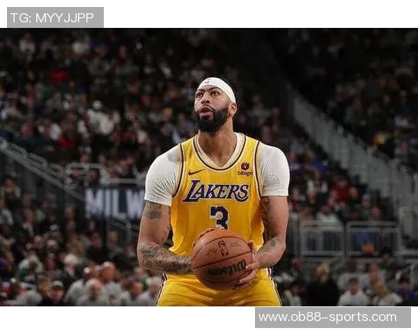 浓眉半场高效表现16分5板3帽完美罚球助力球队争胜 浓眉半场高效表现16分5板3帽完美罚球助力球队争胜